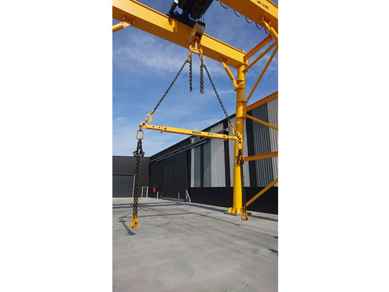 Shipping_Lifting2 | Dynamic Rigging Hire