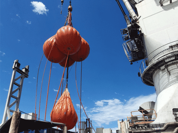 Dynamic Rigging Conducts Load Testing on Crane for the Semi-Submersible ...
